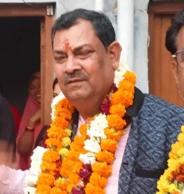 Manoj Dwivedi became the president of the second faction