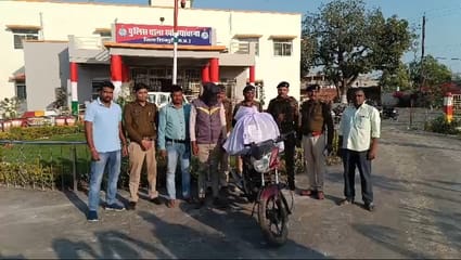 shivpuri ganja aropi police arrest