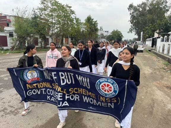 College Students Organised Road Safety Rally
