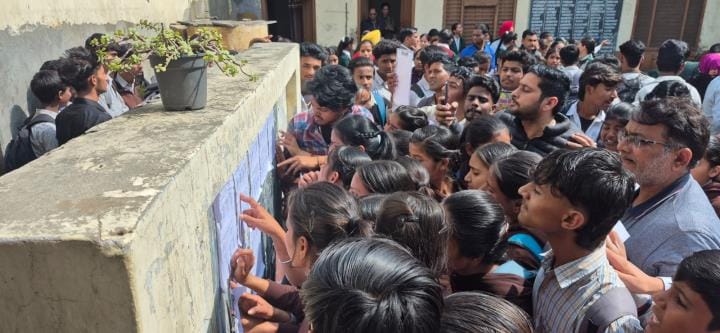 Students gave 10th exam at 84 centers