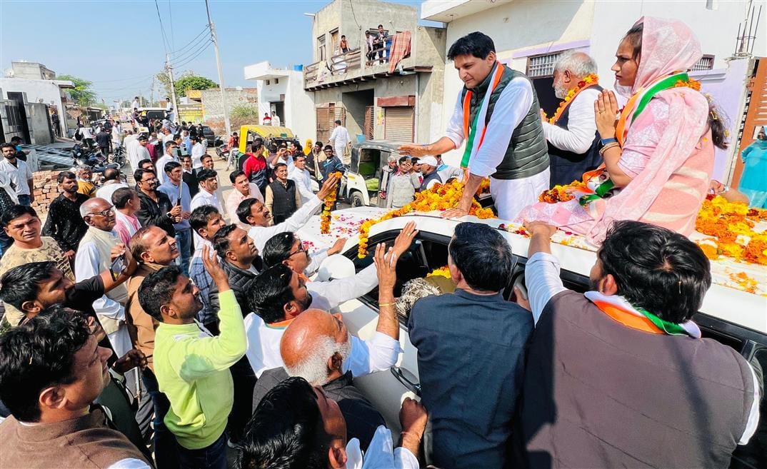 BJP's small engine loots, top two engines provide protection: Deependra Hooda
