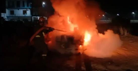 Moving SUV caught fire, driver saved his life by jumping
