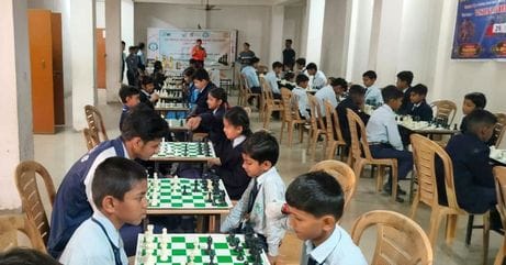 Ritika and Radhekrishna stood first in chess