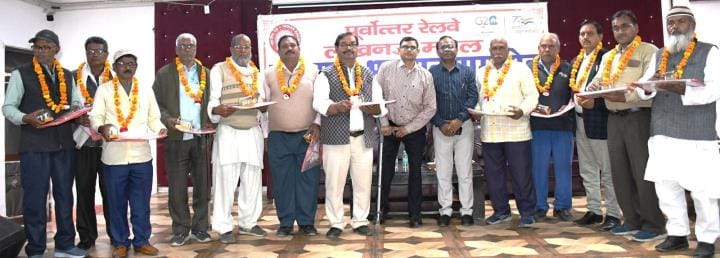33 officers of Railways, two officers of Transport Department retired