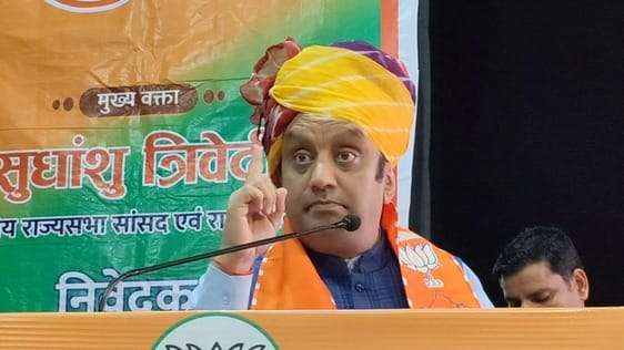 Kota News: BJP spokesperson Sudhanshu Trivedi, who reached Kota, verbally attacked Kharge