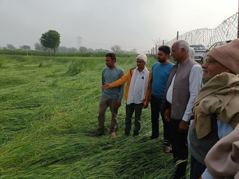 There is a possibility of 25 to 60 percent damage in 10 villages due to hailstorm.