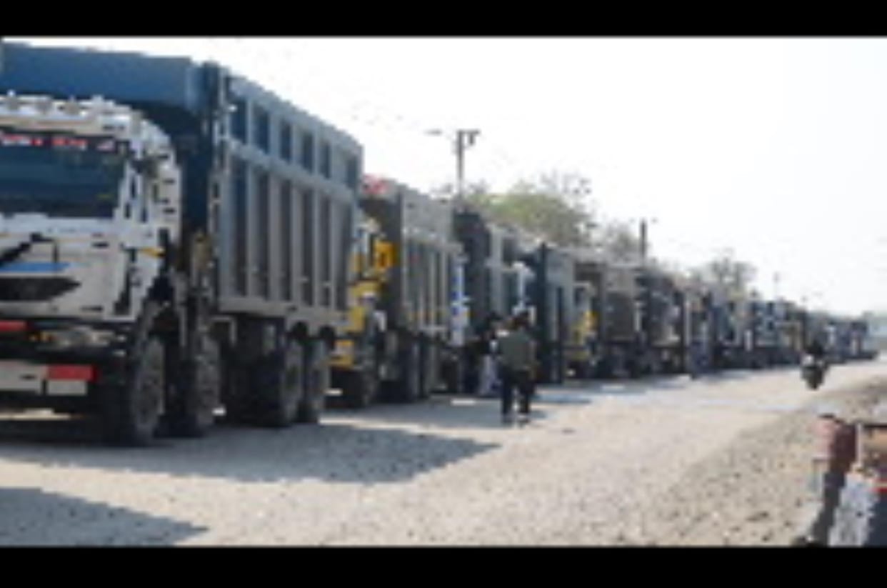 Illegal Mining Busted, 21 Heavy Vehicle Seized