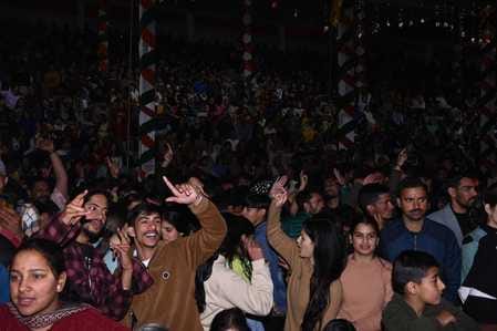 The audience danced to the songs of Sunanda and Amika Shail.