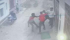 Young man beaten for protesting against indecent remarks on Mahakumbh