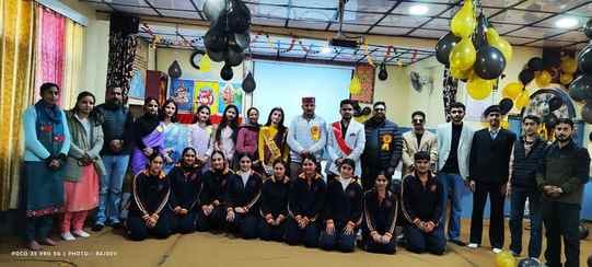 Farewell ceremony held at Saraswati Vidya Mandir Senior Secondary School, Samoli