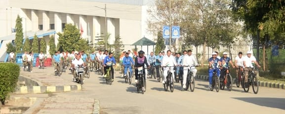 Cycle on Sunday... Message of cycling for better health