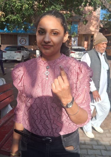 Municipal elections: Youth cast their vote for the development of the city