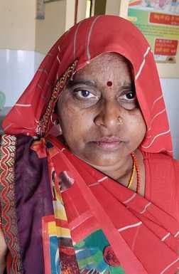 Arogya Mela: Instead of doctors, pharmacists and LT are doing treatment