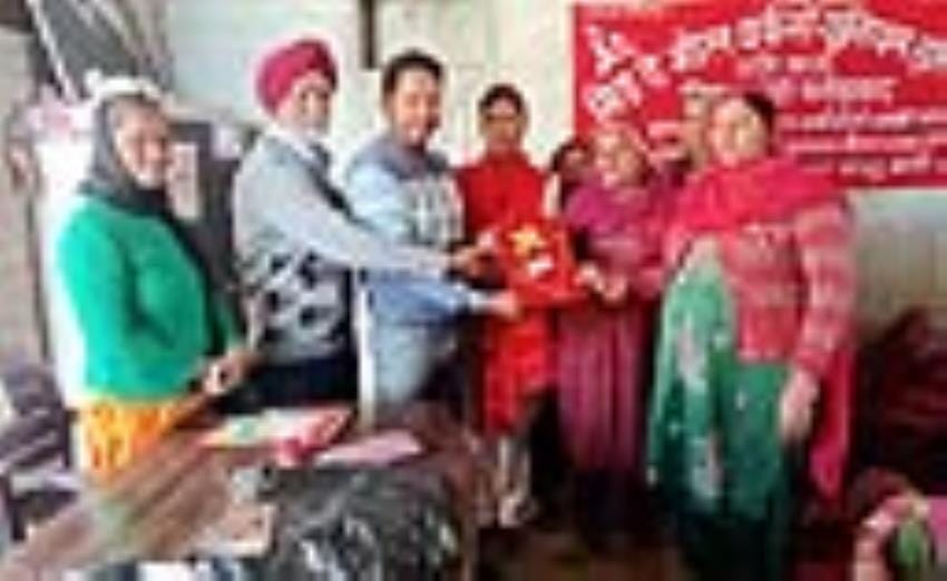 Gagandeep Kaur became the district head of Mid-Day Meal Workers Union