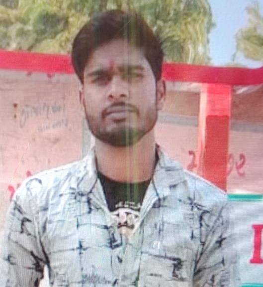 Firozabad youth dies due to vehicle collision
