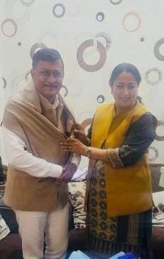 पूर्व एमएलसी विबोध ने दिल्ली की मुख्यमंत्री रेखा गुप्ता से मुलाकात की