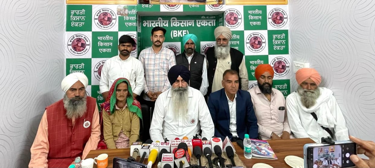 100 farmers of the district will go on hunger strike for 24 hours from March 5