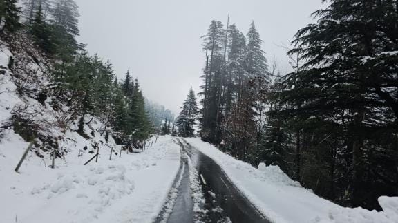 Movement of vehicles stopped on Bhaderwah-Pathankot highway