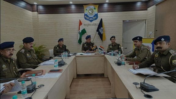 Police should resolve pending cases soon