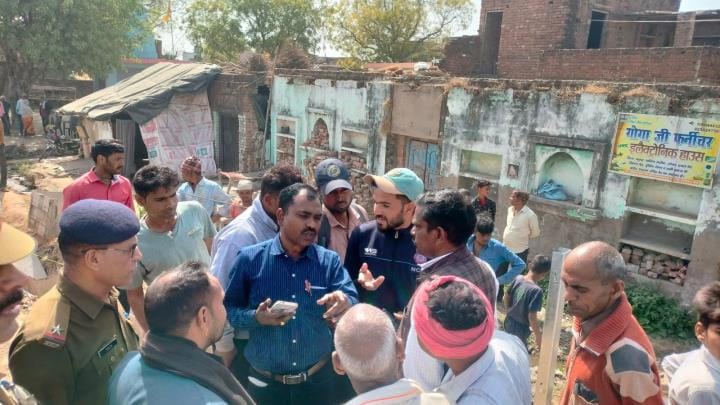 People in Neemkheria protested against the boundary wall along the track