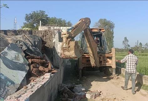Encroachment removed from government land