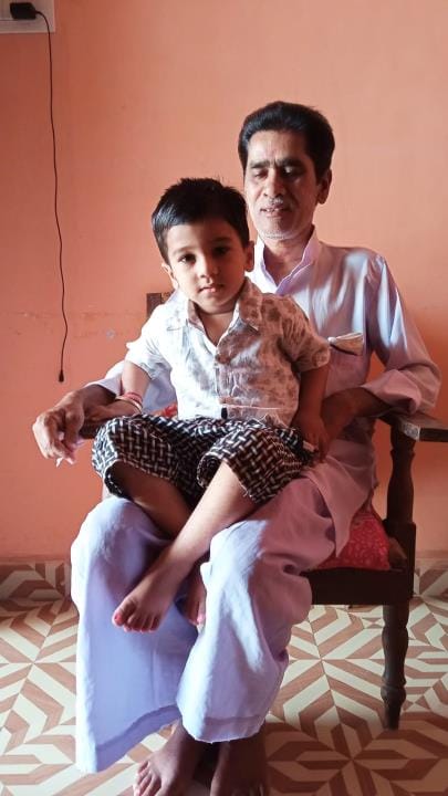 Som's question to Dada... where is mummy, find her and bring her