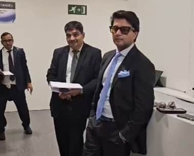 shivpuri jyotiraditya stylish loke