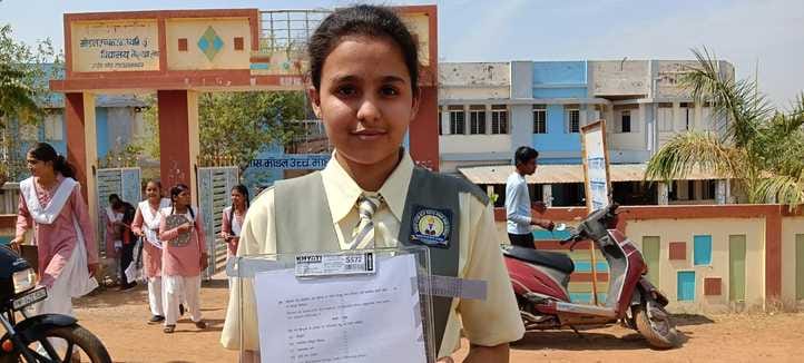 Students were excited after being allowed to carry placards in board exams