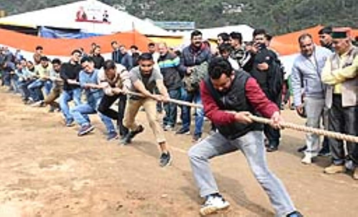 Himachal Police team winner in tug of war