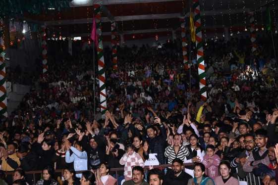 The youth danced a lot on the songs of Shivjot and Nitin