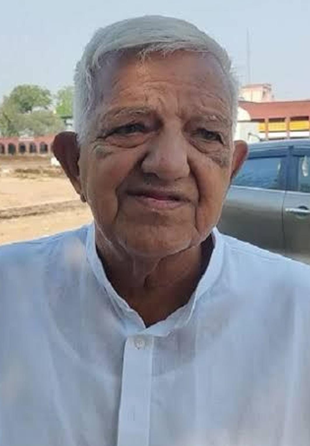 Chaudhary Bansi Lal's bulldozer Satpal is no more