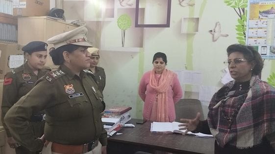 Women's commission not satisfied with police clean chit to IPS
