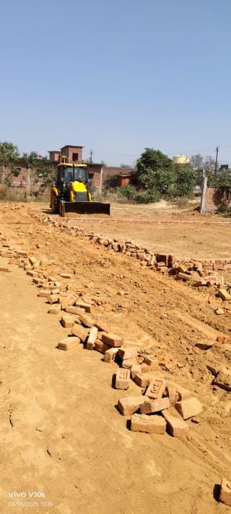 Plotting was done without layout in Moodghat... BDA ran bulldozer