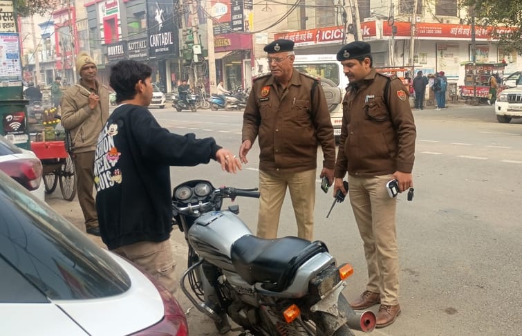 Be careful! If you delay paying the challan, the police will seize your vehicle