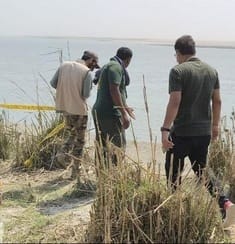 Bettiah bihar news in Valmiki Tiger Reserve one leopard dies in two leopard battle today news in hindi