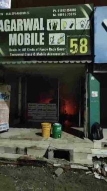 Fire broke out in a mobile accessories shop