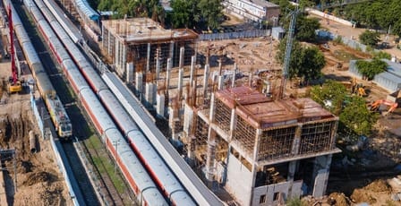 Kota railway station is being redeveloped at cost of 207.63 crores DRM is doing regular inspection