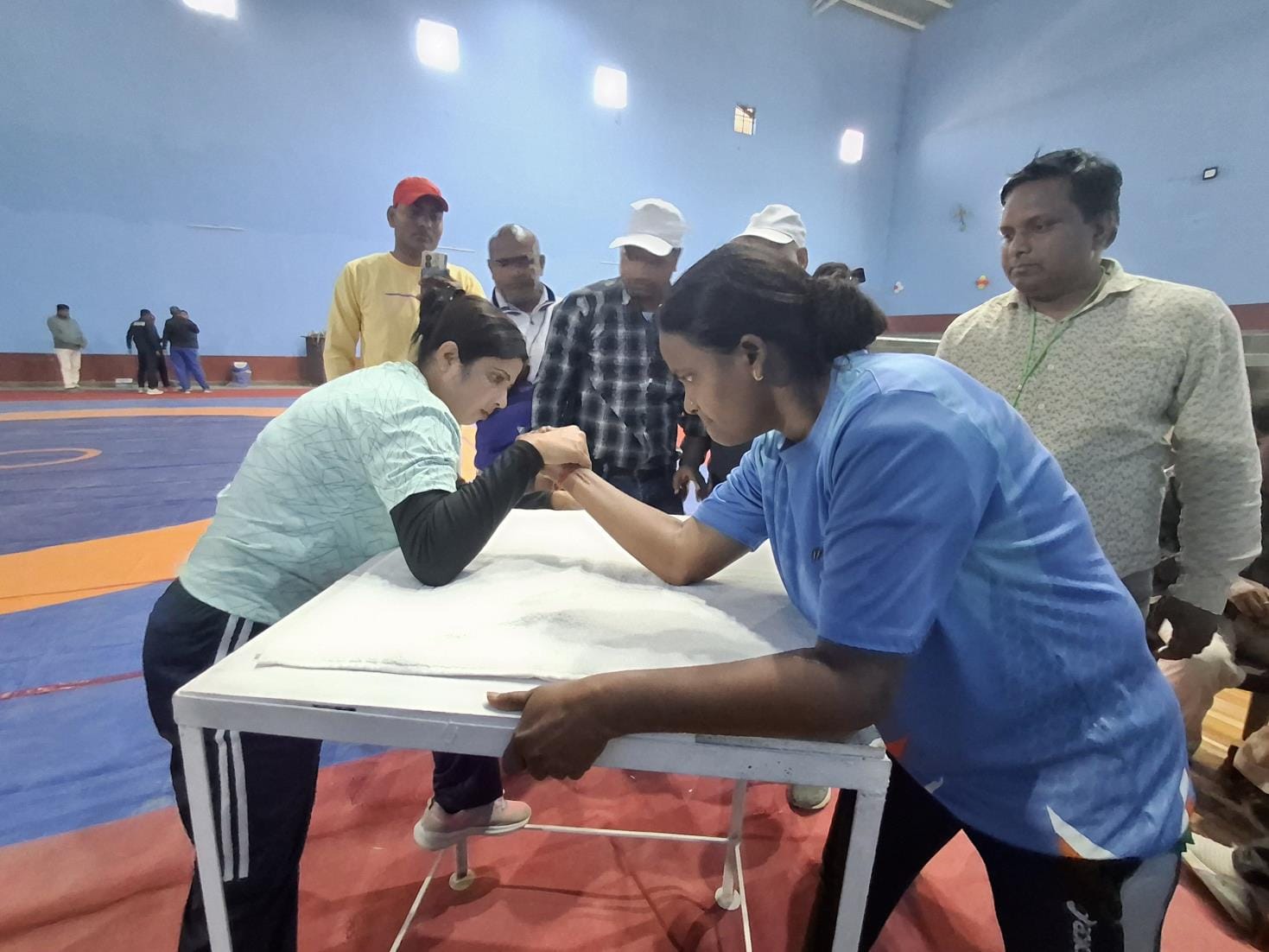 Seema of Basti won in body building competition