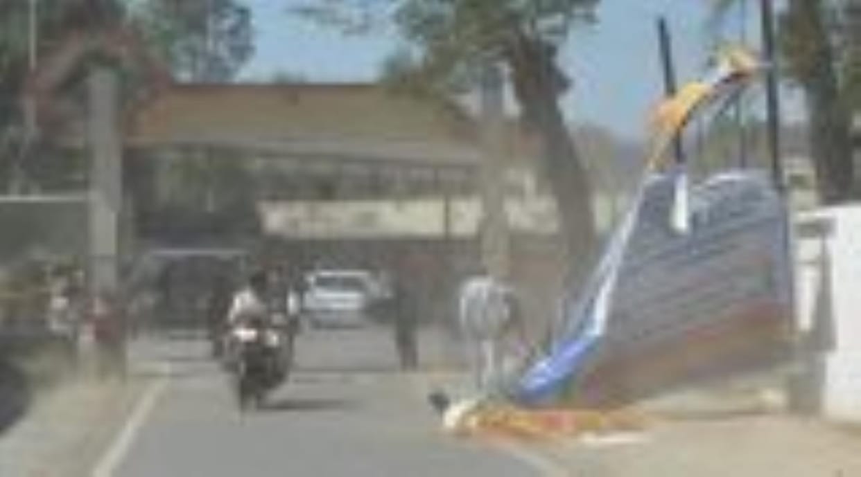 Dust storms at a speed of 12 kmph caused trouble