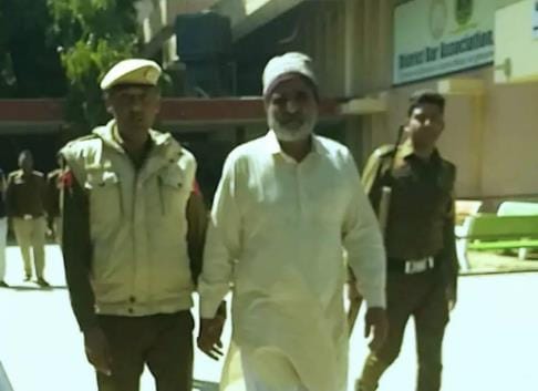 Drawing teacher convicted of raping a student, sentenced to 10 years imprisonment