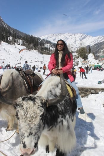 Fresh snowfall brings life to tourism business