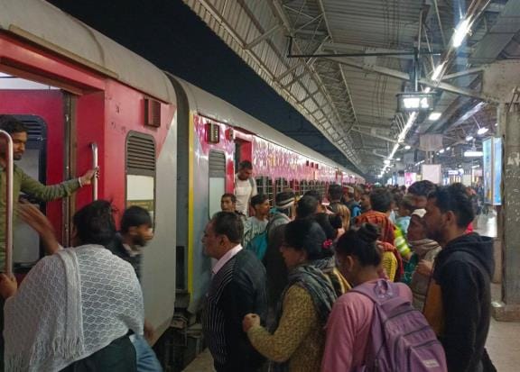 Three pairs of special trains will run on Holi
