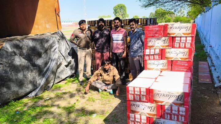 Inter-state liquor smuggling gang busted, 800 crates of beer worth Rs 50 lakh recovered, was being taken from Ludhiana to Gujarat