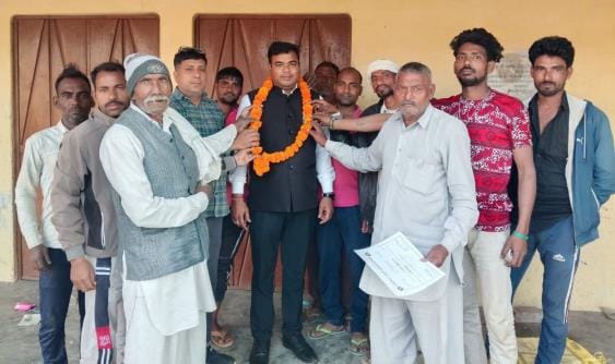 Newly appointed library in-charge honored