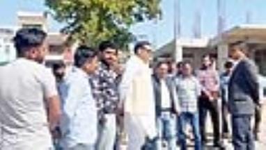 Former Panchayat Minister sought answers from officers