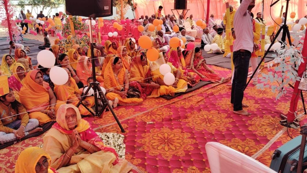 God is pleased only by selfless devotion