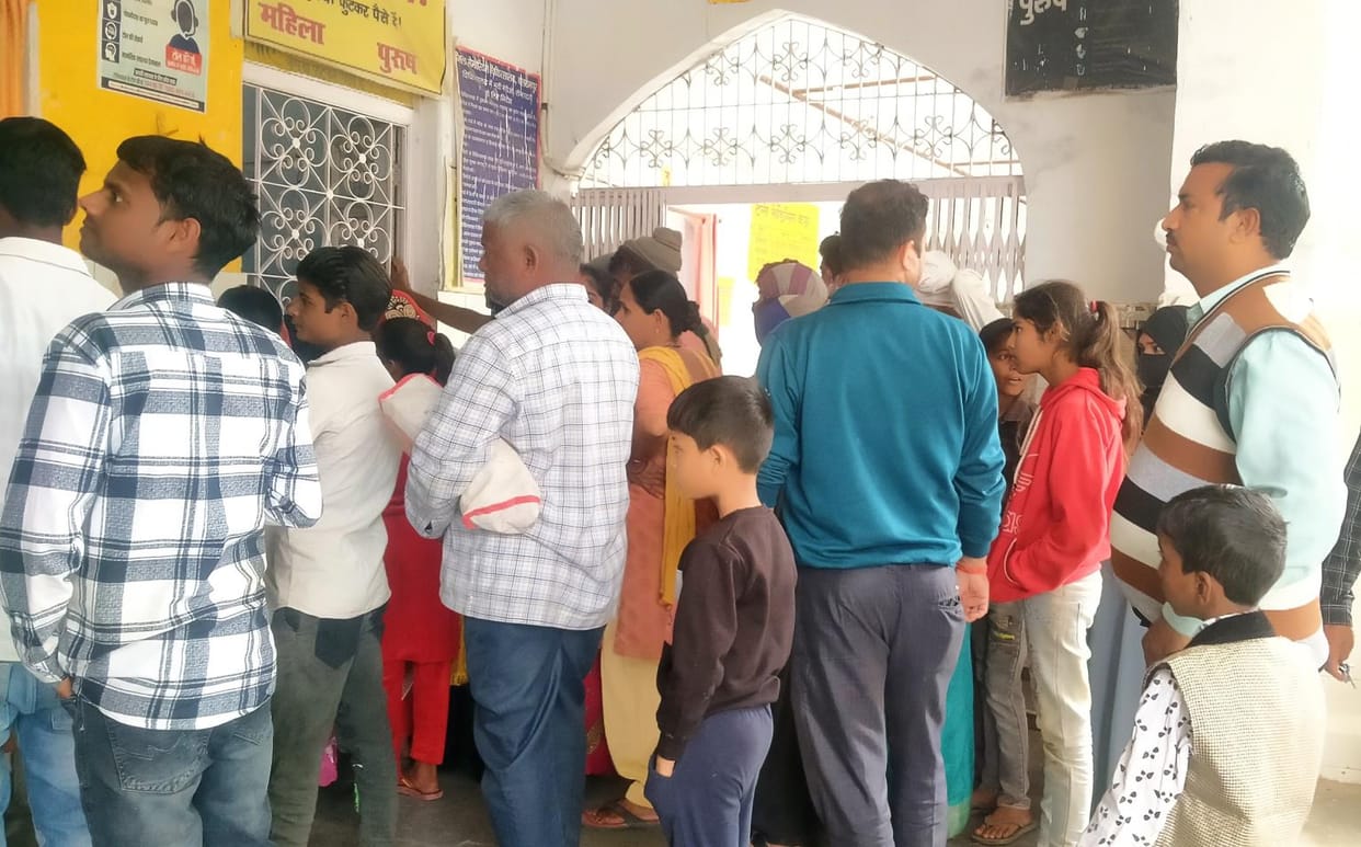 OPD remained open till 12 noon, patients returned after standing in line