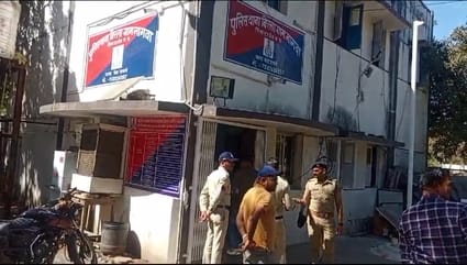 Birlagram police action caused a stir, 8 youths caught in a rented house, two absconded