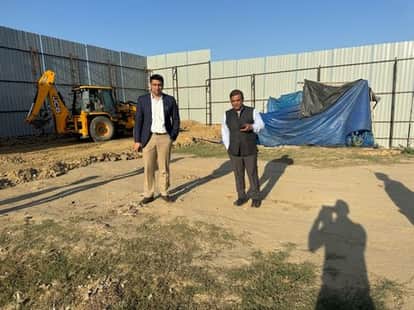 Illegal plotting going on in 50 thousand square meters was demolished