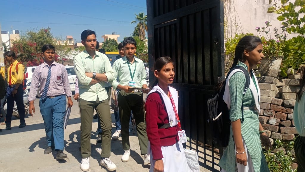 Board exams... Students said- the exam was long but easy